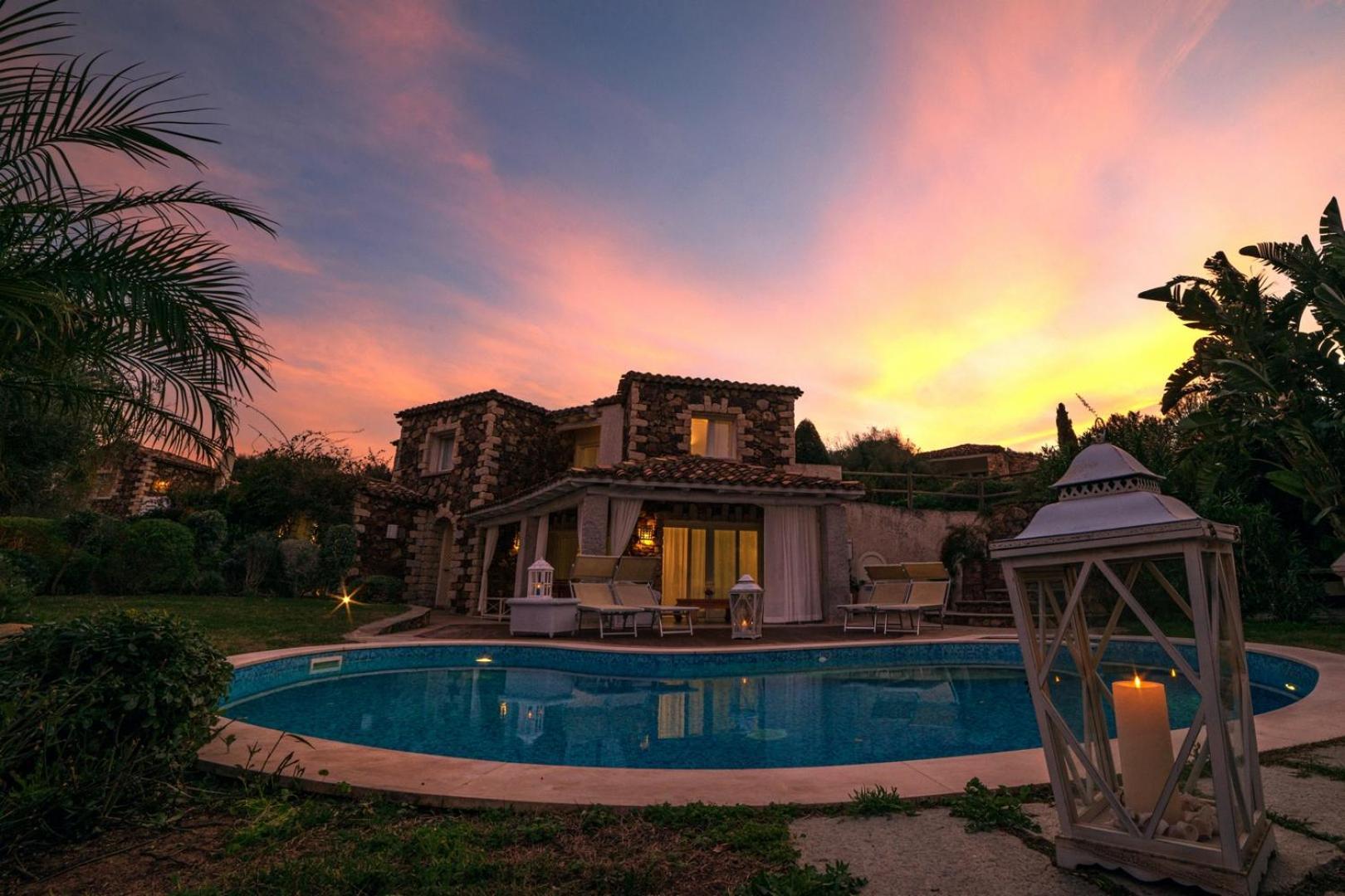 Villa Bougainvillea Con Piscina E Giardino Privato A Pochi Passi Dal Mare Castiadas Exterior photo
